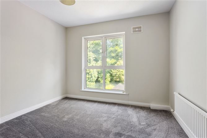 83 Roebuck Castle, Clonskeagh, Dublin 14