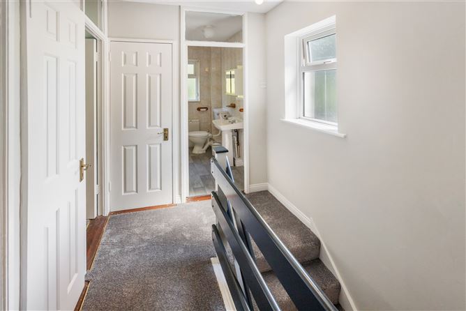 83 Roebuck Castle, Clonskeagh, Dublin 14