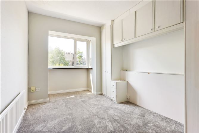 83 Roebuck Castle, Clonskeagh, Dublin 14