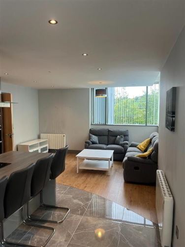 Unit 23, The Reeks Gateway, Tralee Road, Killarney, Kerry