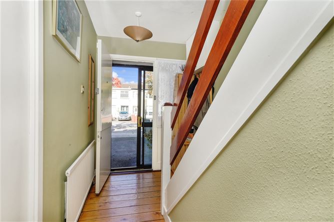 14 Alderwood Lawn, Springfield, Dublin 24
