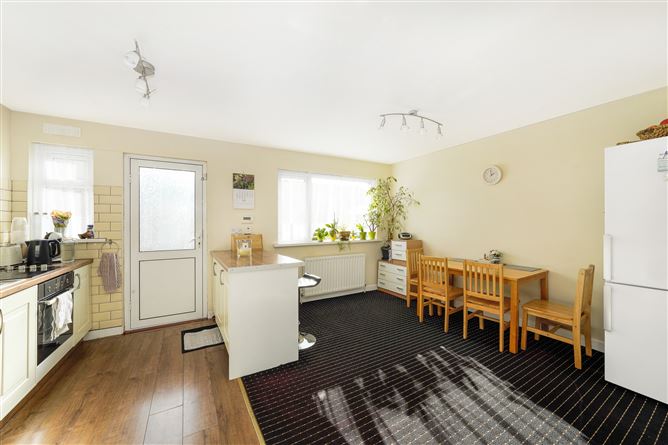 14 Alderwood Lawn, Springfield, Dublin 24