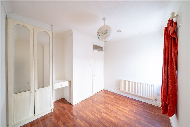 2 Clifden Court, Smithfield, Dublin 7