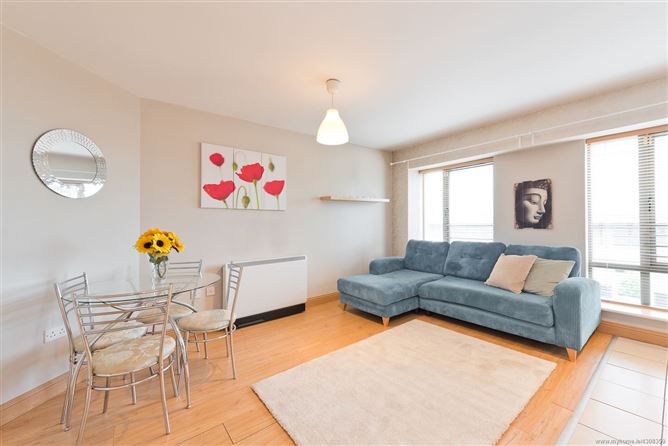 Marlfied Terrace, Kiltipper, Dublin 24