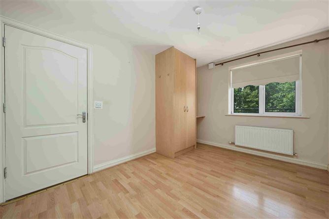 Eaton Way, Rathcoole, Dublin