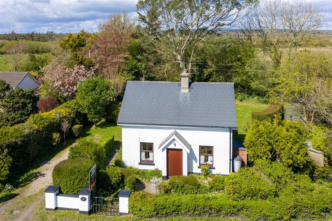 Estate Cottage, Ballyfinogue, Killinick, Co. Wexford