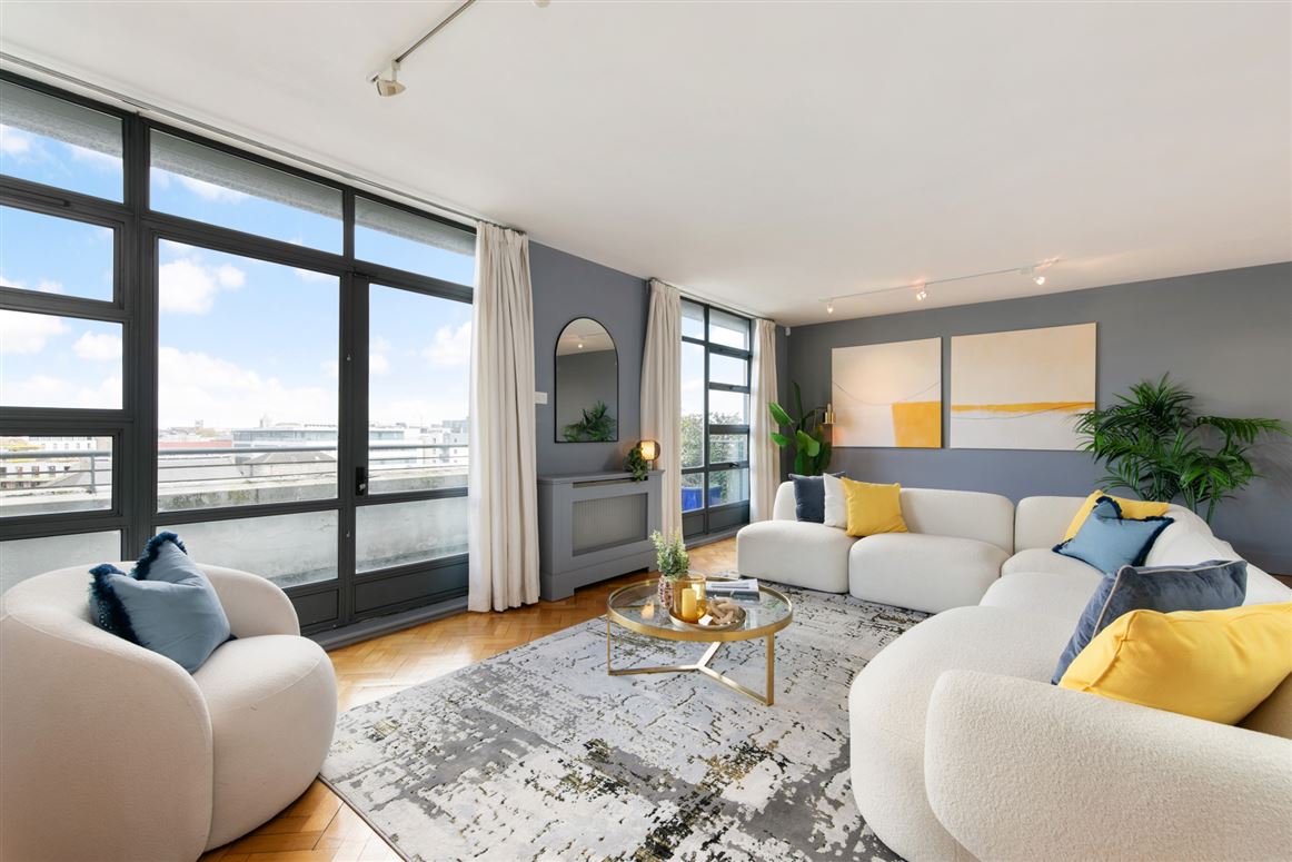 Penthouse, 33 The Warehouse, Clanbrassil Terrace, Dublin 8