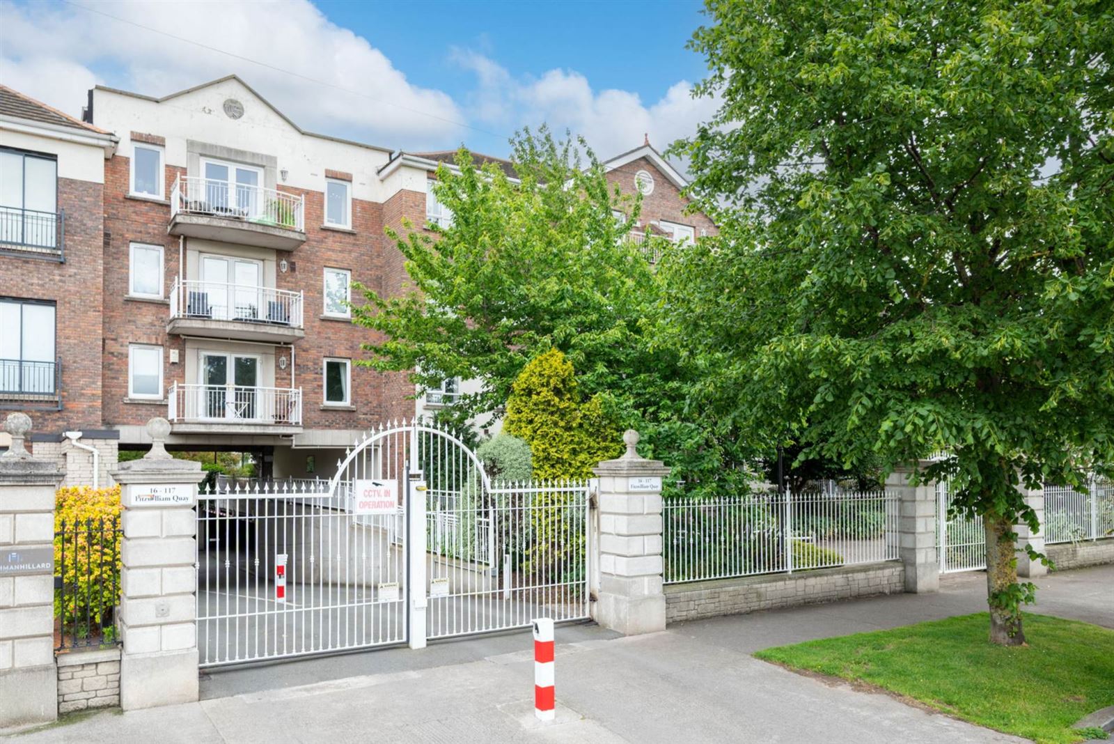 Photo 1 of 17 — 35 Fitzwilliam Quay, Ringsend, Dublin 4