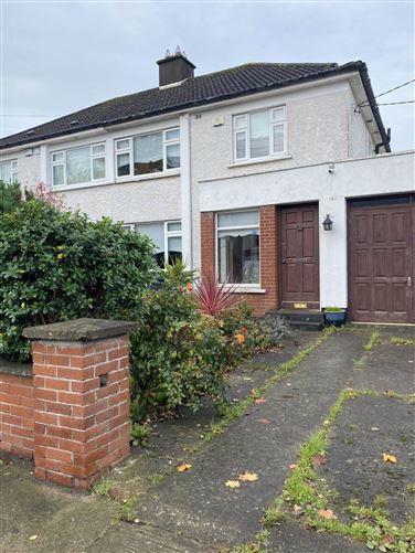 18 Brackenstown Avenue, Swords, County Dublin