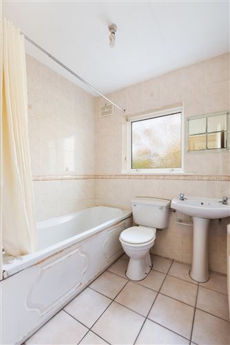 113 Fosterbrook, Booterstown, Blackrock, Co. Dublin