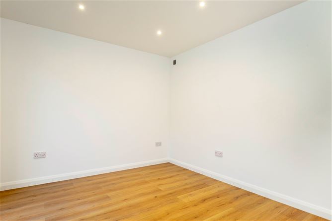 8 Kincora Park, Clontarf, Dublin 3