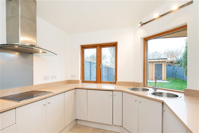 8 Kincora Park, Clontarf, Dublin 3