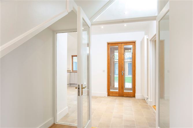 8 Kincora Park, Clontarf, Dublin 3