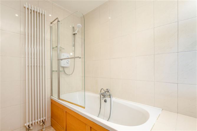 8 Kincora Park, Clontarf, Dublin 3