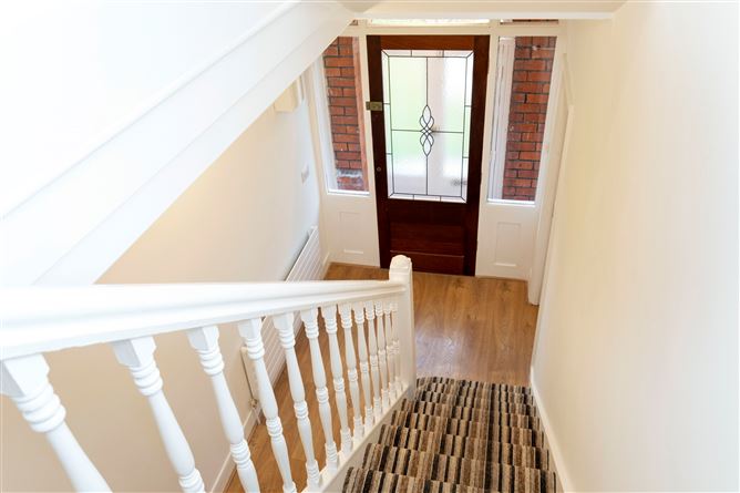 8 Kincora Park, Clontarf, Dublin 3