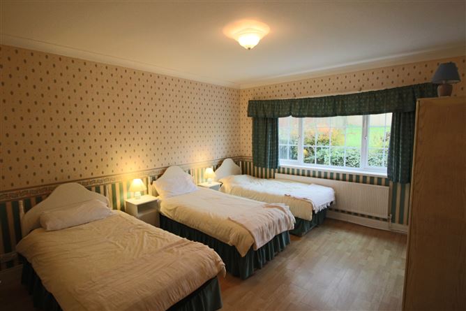 Ballymore House, Ballinamore Road, Mohill, Co. Leitrim