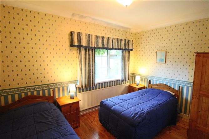 Ballymore House, Ballinamore Road, Mohill, Co. Leitrim