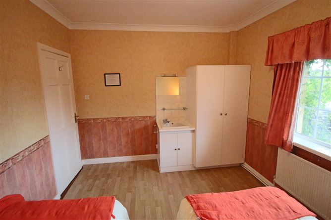 Ballymore House, Ballinamore Road, Mohill, Co. Leitrim