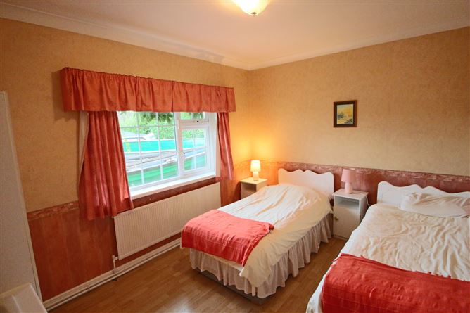 Ballymore House, Ballinamore Road, Mohill, Co. Leitrim