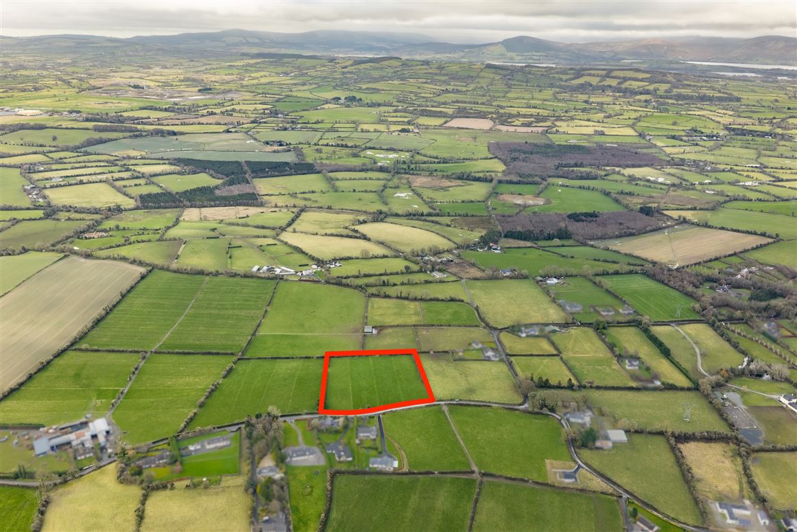 Lands of 2.11 hectare at Mullacash, Naas, Kildare