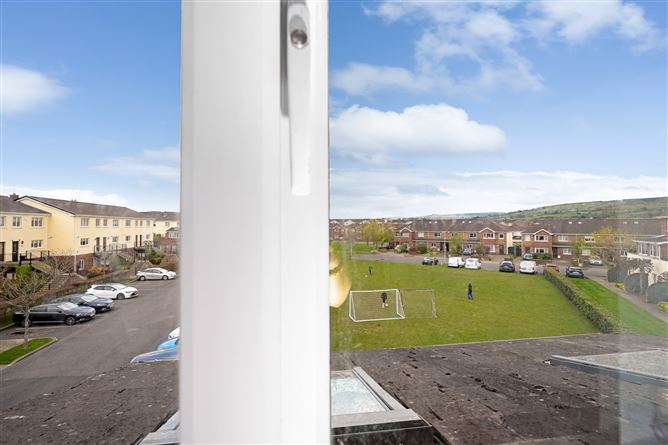 37 Carrigmore Oak, Citywest, Co. Dublin