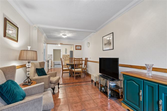 5 Huxley Crescent, Dublin 8