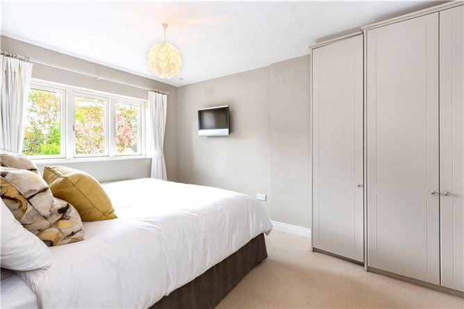 16 Belmont Lawn, Blackrock, Co. Dublin