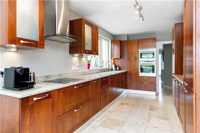 16 Belmont Lawn, Blackrock, Co. Dublin