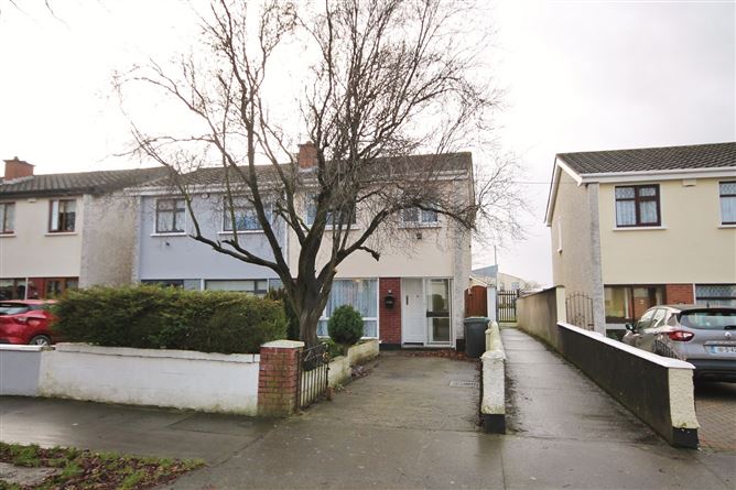 99 Woodview Heights, Lucan, Co. Dublin