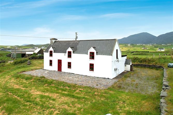 Ballydonegan Lower, Allihies, Co. Cork