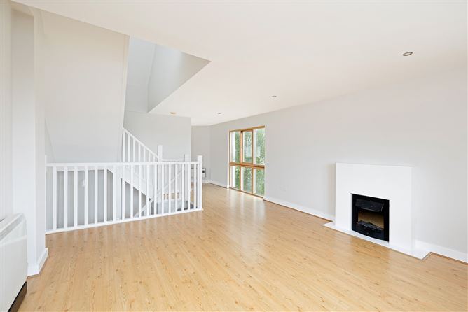 2A Garden Apartments, Devoy Quarter, Naas, Kildare