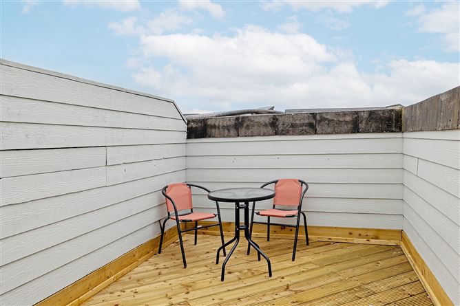 2A Garden Apartments, Devoy Quarter, Naas, Kildare