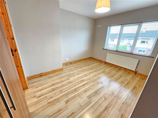 17 Phoenix Court, Kilrush Road, Ennis, Co. Clare