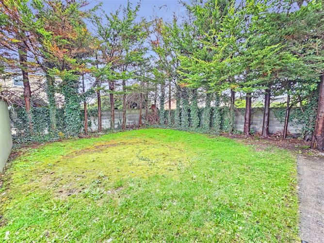 17 Phoenix Court, Kilrush Road, Ennis, Co. Clare