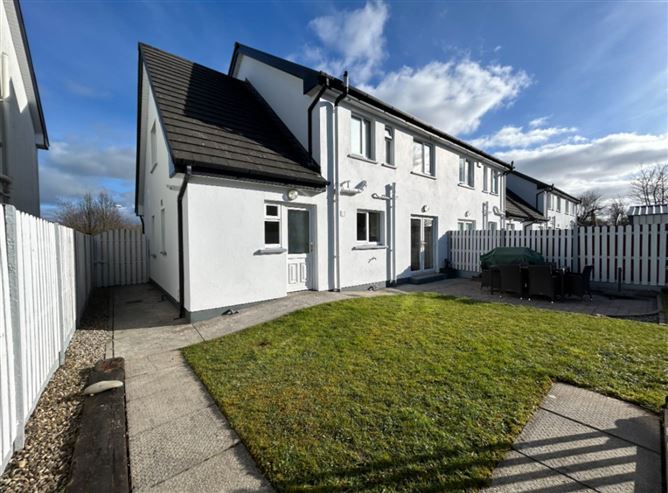15 Gort Leamhan, Roslevan, Ennis, County Clare