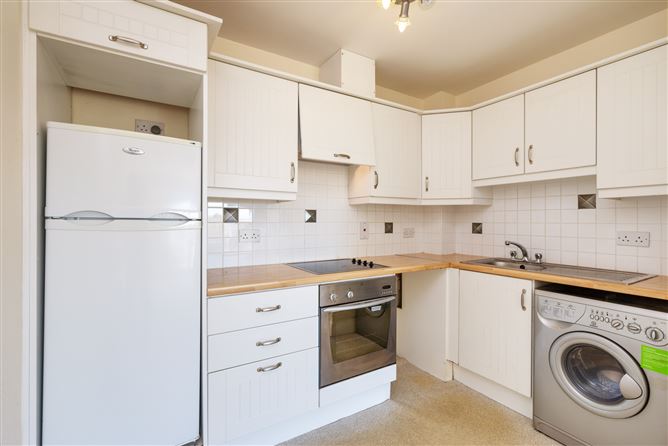 325 Gracepark Manor, Drumcondra, Dublin 9