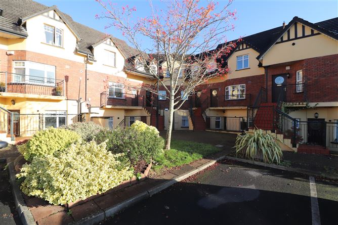6 Fitzhaven Square, Ashbourne Avenue
