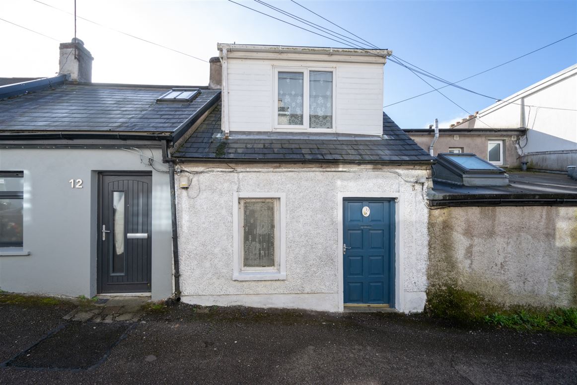13 Winters Hill, Sundays Well, Cork