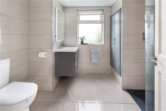 13 Woodberry, Carpenterstown Road, Castleknock, Dublin 15