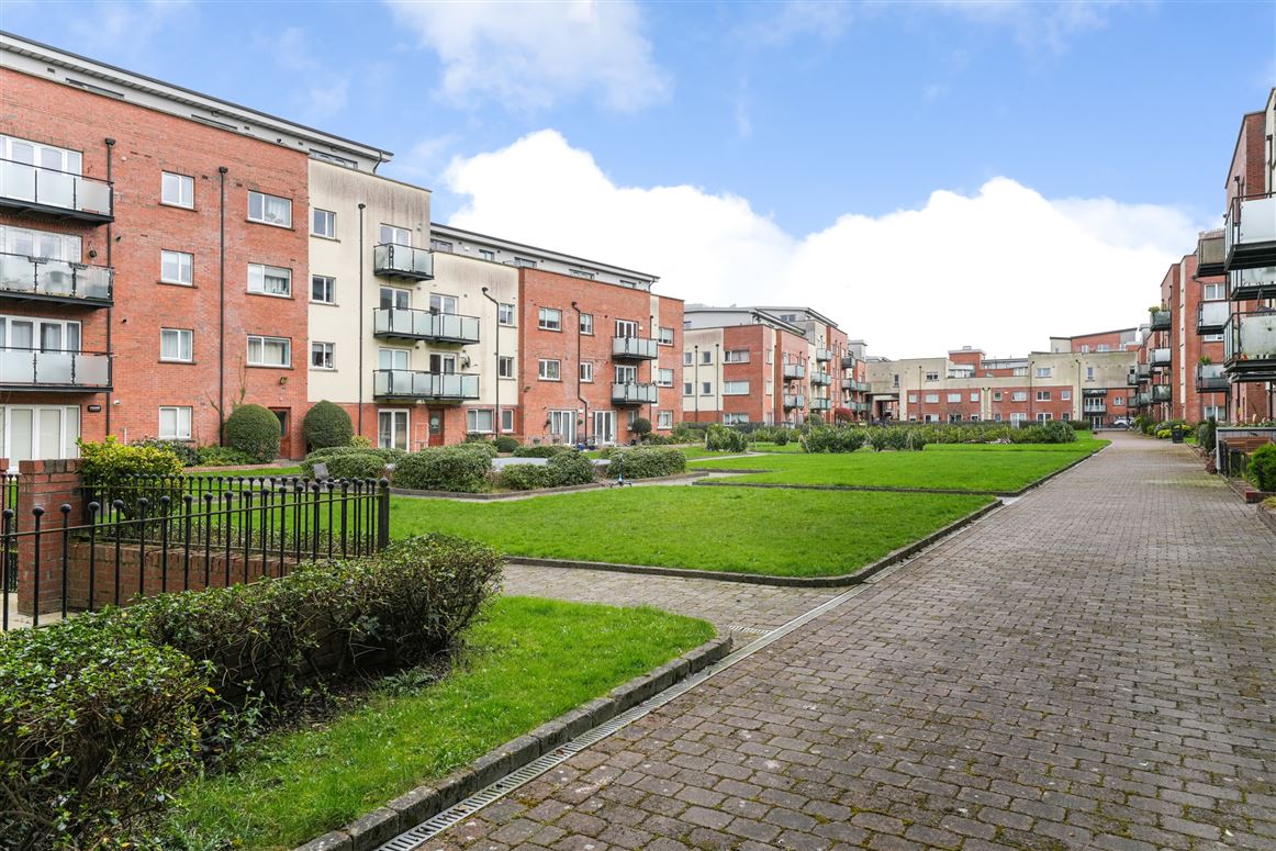 48 Mayeston Square, Finglas, Dublin 11