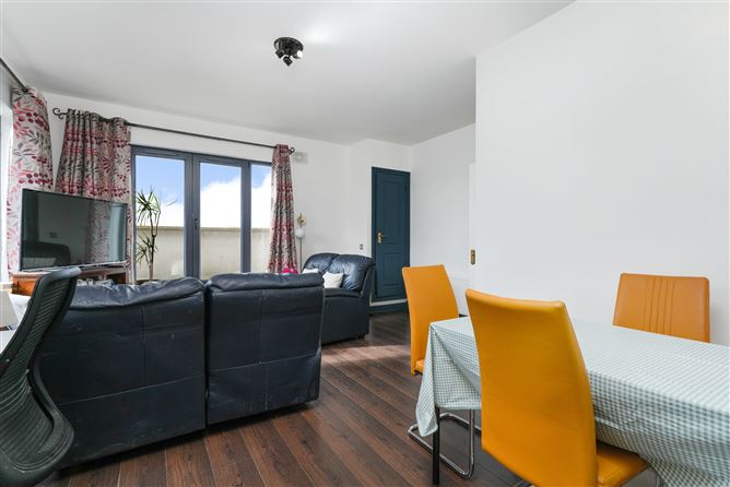 48 Mayeston Square, Finglas, Dublin 11