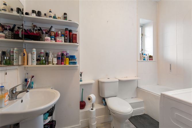 32 Marlay House, Ballinteer,   Dublin 16