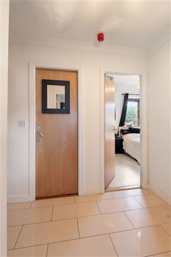 32 Marlay House, Ballinteer,   Dublin 16