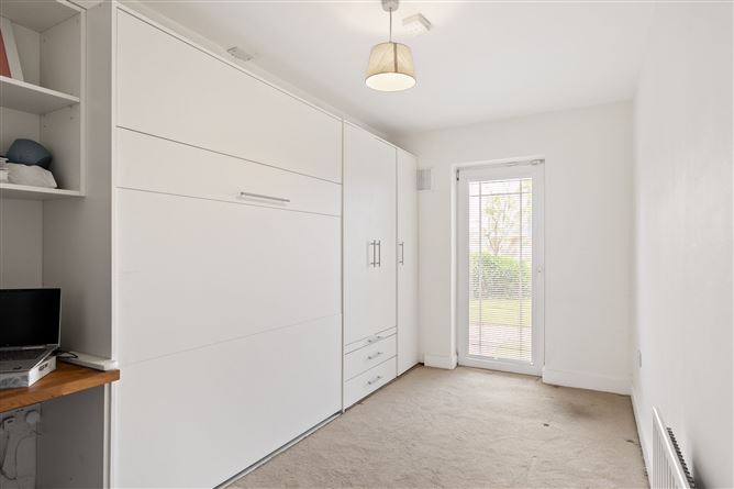 Photo 15 of 20 — 60 Radcliff Hall, St. John's Road, Sandymount, Dublin 4