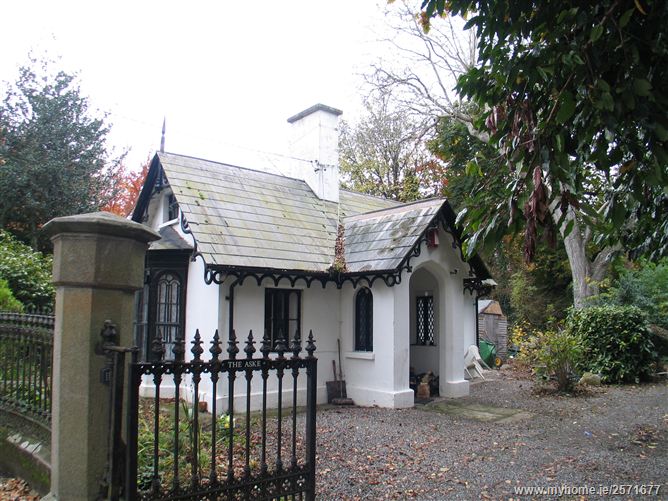 The Aske, Old Bray Road, Shankill, Co Dublin - with about 11 acres