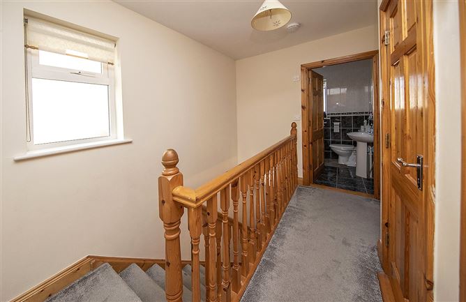 83 Town Court, Dungarvan, Co. Waterford