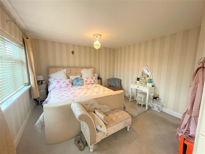 117 Wheatfield Road, Palmerstown, Dublin 20