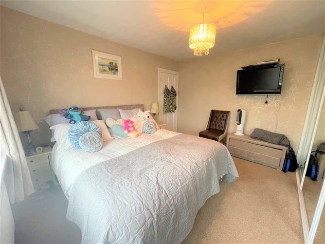 117 Wheatfield Road, Palmerstown, Dublin 20