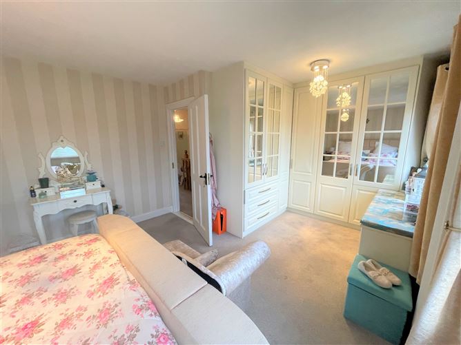 117 Wheatfield Road, Palmerstown, Dublin 20