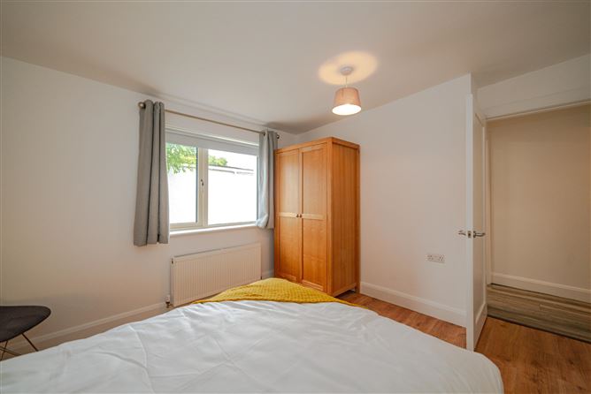 Earlsfort, Limekiln Lane, Perrystown, Dublin 12